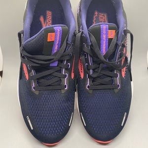 Brooks Womens Adrenaline Gts 22 Black Running Shoes Size 12 (4707681) ￼EUC